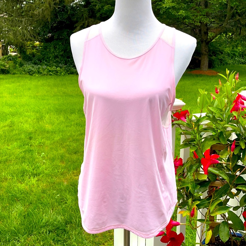 Lululemon Tank 4 - Picture 2 of 6